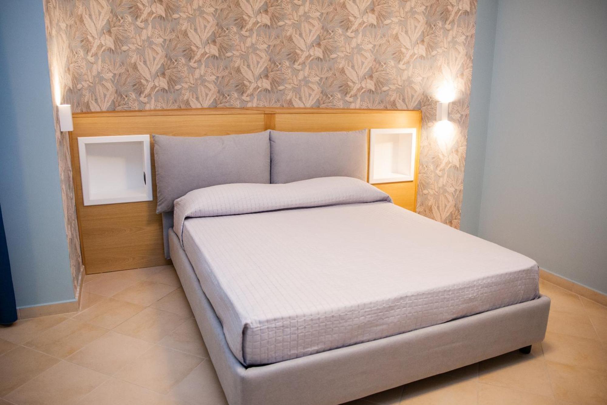 Le Colonne Bed & Breakfast กัสซีโน ภายนอก รูปภาพ