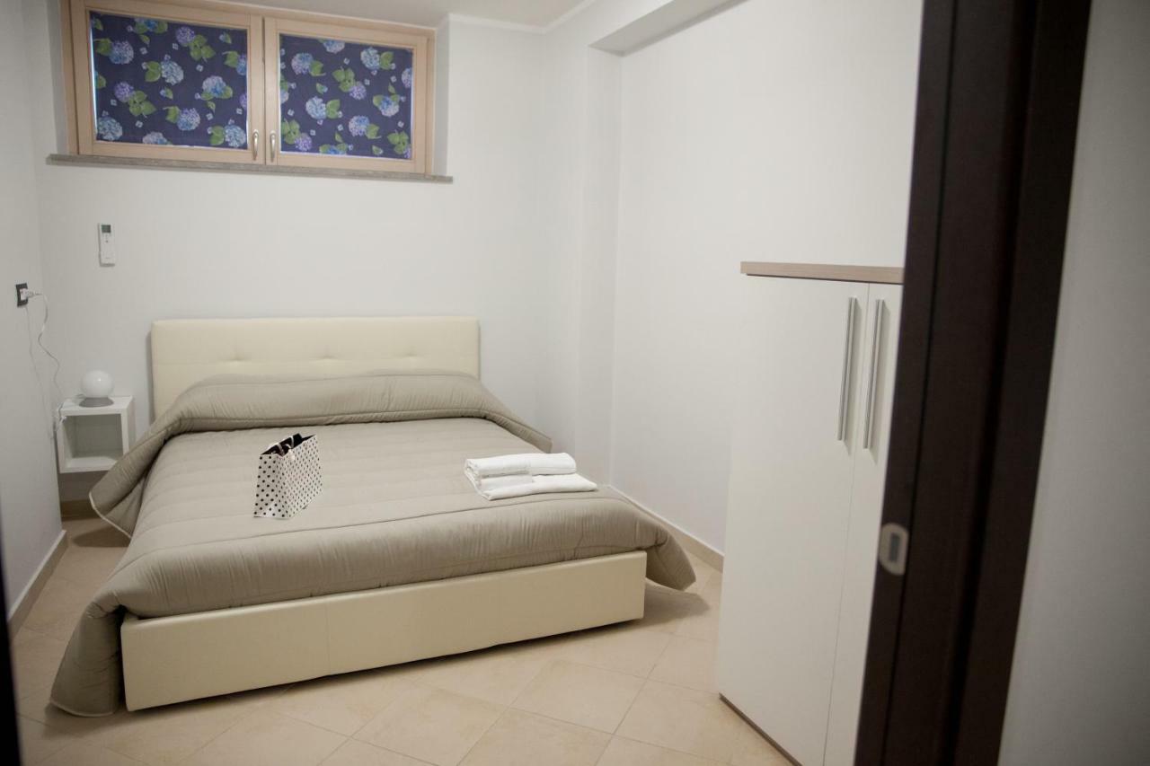 Le Colonne Bed & Breakfast กัสซีโน ภายนอก รูปภาพ
