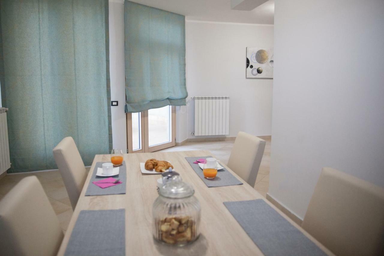 Le Colonne Bed & Breakfast กัสซีโน ภายนอก รูปภาพ